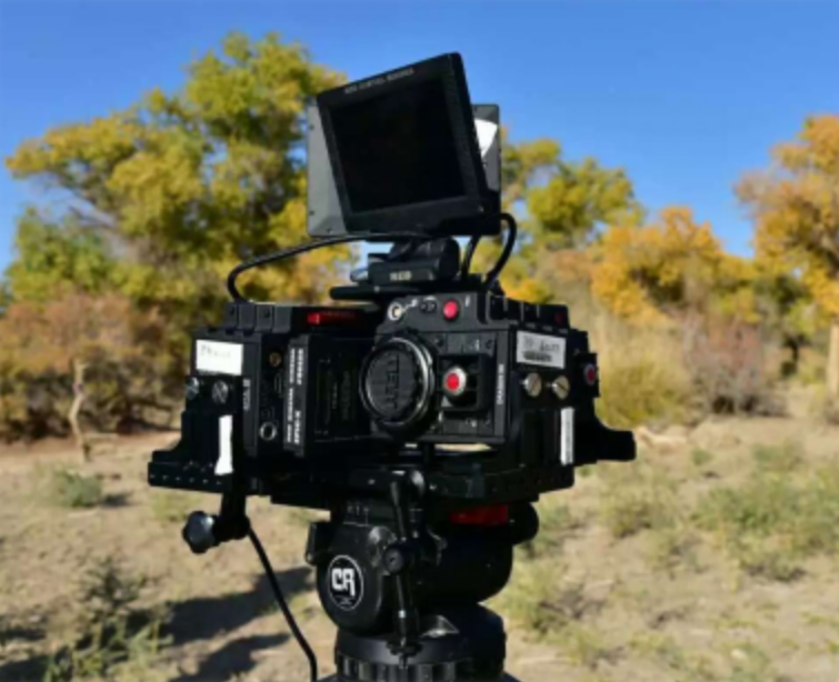 1642730978896352.png 解決方案VR內容運營1.png